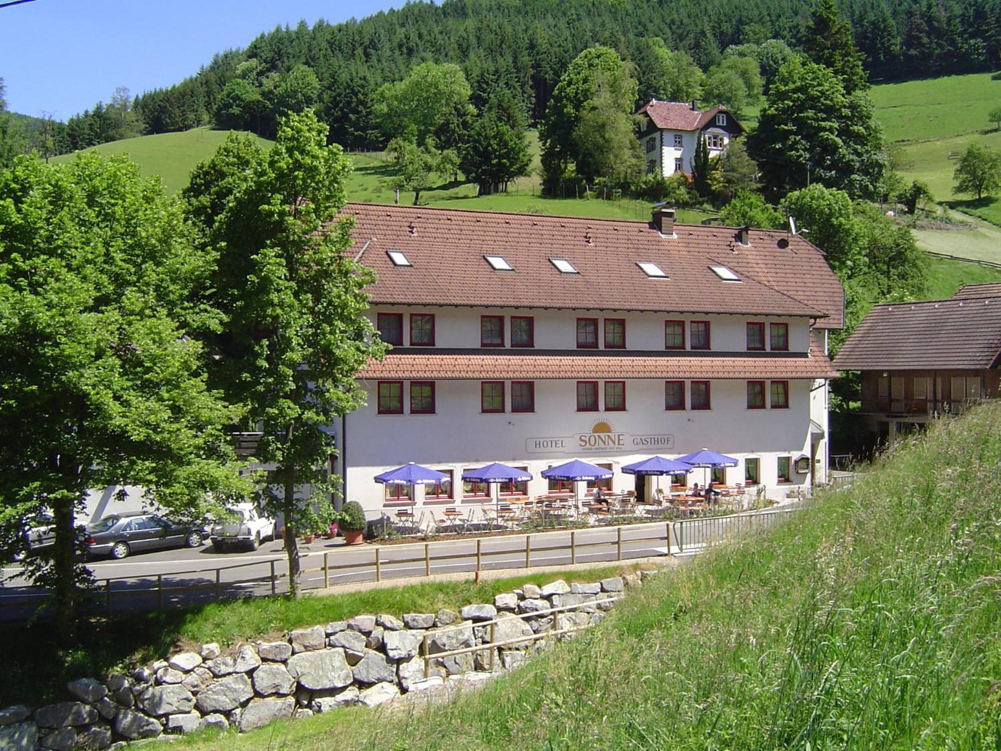 Hotel Sonne 3*